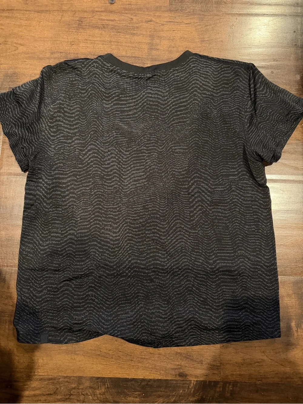 lululemon athletica Black Short-Sleeve Wave-Pattern Tee
